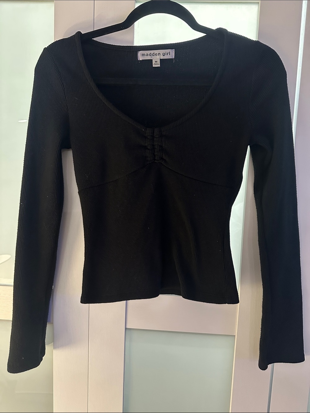 Madden Girl Black Ribbed Scoop-Neck Long Sleeve Top